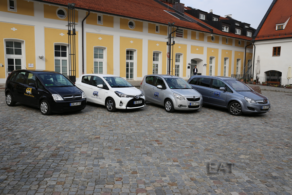 die vier Autos des Ebersberger Autoteilers im Klosterbauhof